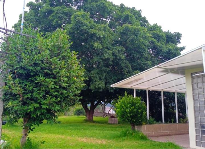 A Casa De Abelleira Ponteareas B&B 외부 사진